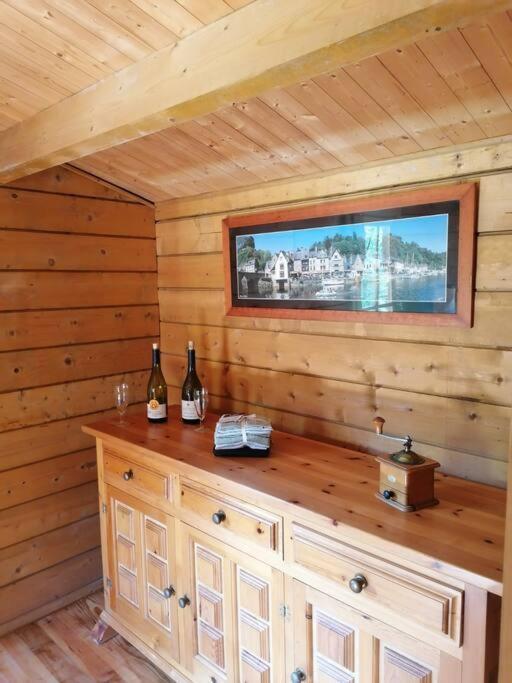 Chalet En Pleine Nature Au Bord D'Un Etang Lanvallay Kültér fotó